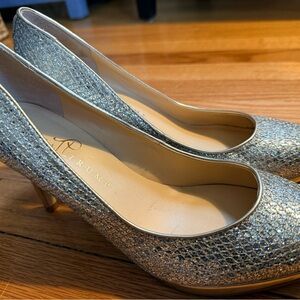 Ivanka Trump Gold Glitter Heels Pumps | Metallic Sparkle Party Shoe size 7.5